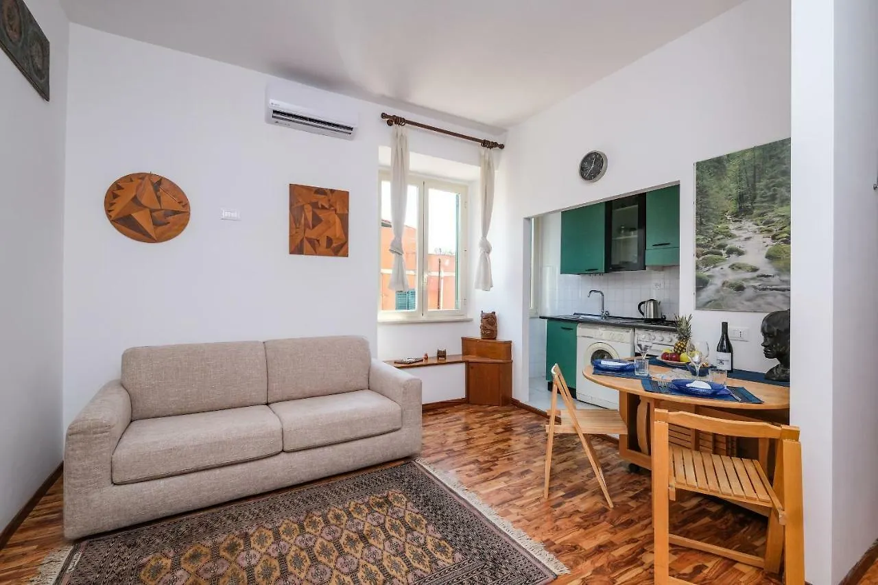 Centocelle, New Enjoyable Apartment Roma Italia