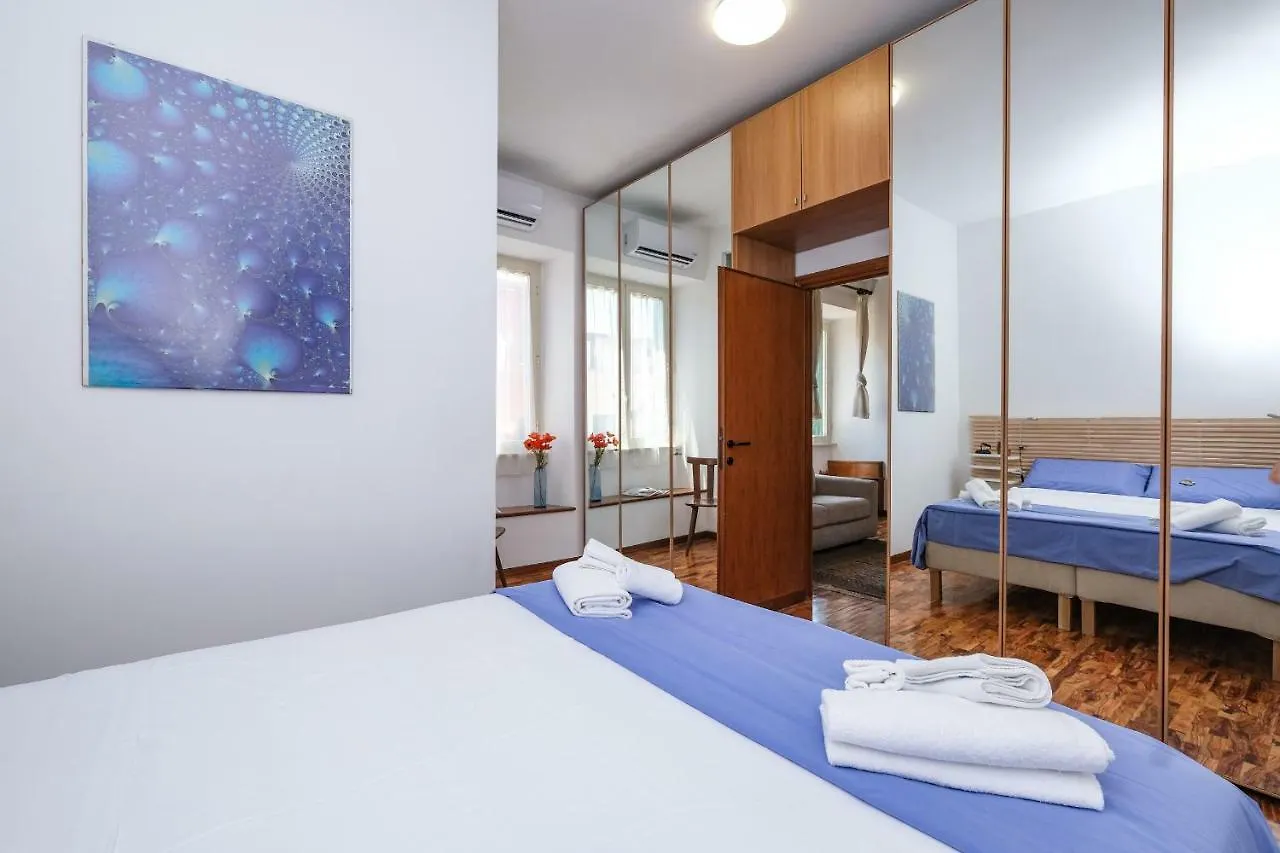 Centocelle, New Enjoyable Apartment Rome 0*,  Italy